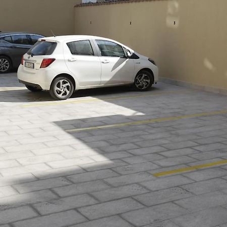 Simply The Best - Apartment And Parking Space By Balsamotto Palermo Eksteriør bilde